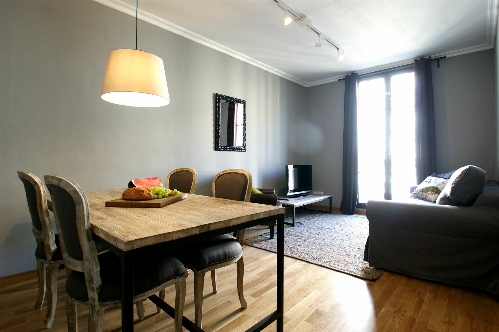 Short Stay Group Paseo De Gracia Serviced Apartments Barcelona Zewnętrze zdjęcie